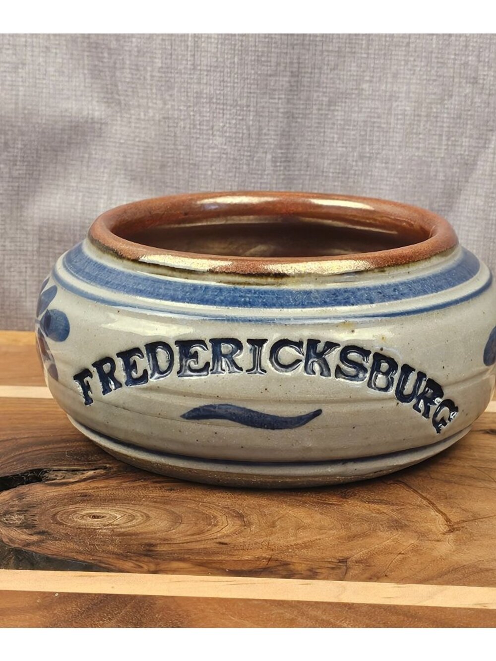 Fredericksburg Stoneware Hand-Painted Pottery Bowl, Blue Floral Design 5.5" Sign